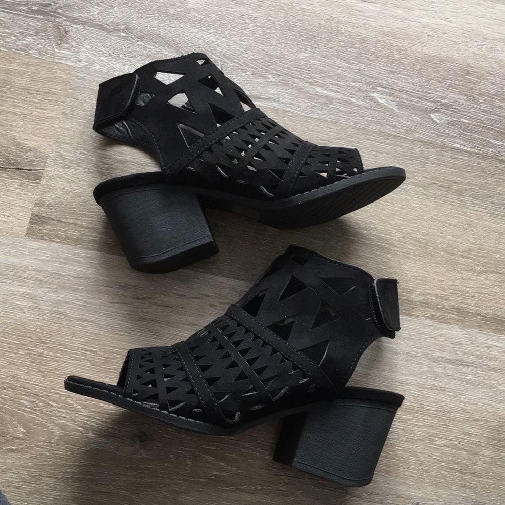 Black Open Toe Cut Out Stacked Heel